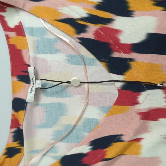 Short sleeve dress,( new with out tag, fall of) size L - Picture 4 of 5